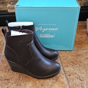 Vepose Brown Wedge Ankle Booties